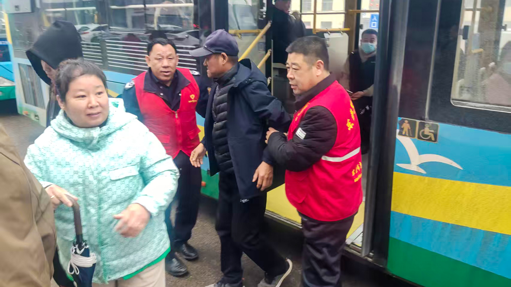 微信图片_20260305104001_10_2731 微信图片_20260305104001_10_2731